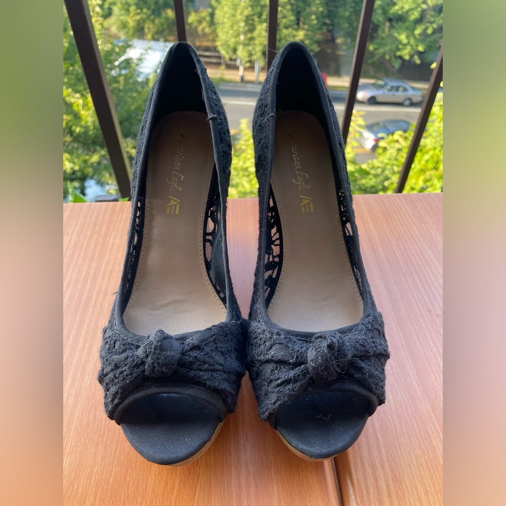 Black crochet open toed wet heels